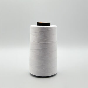 Bobine de fil en polyester pour machine à coudre industrielle 100% polyesther 5000M (Blanc)